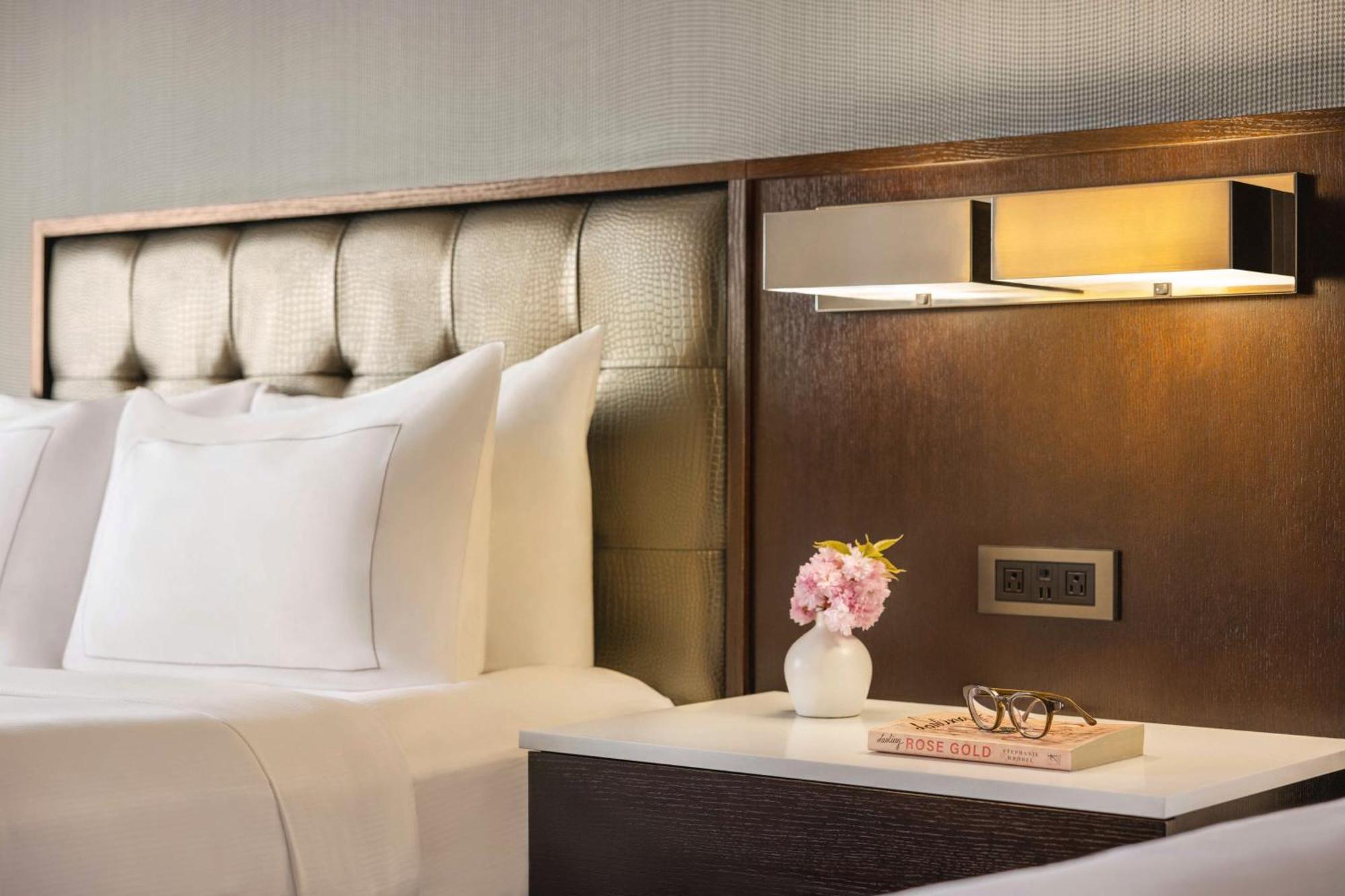 Hilton Philadelphia City Avenue Dış mekan fotoğraf