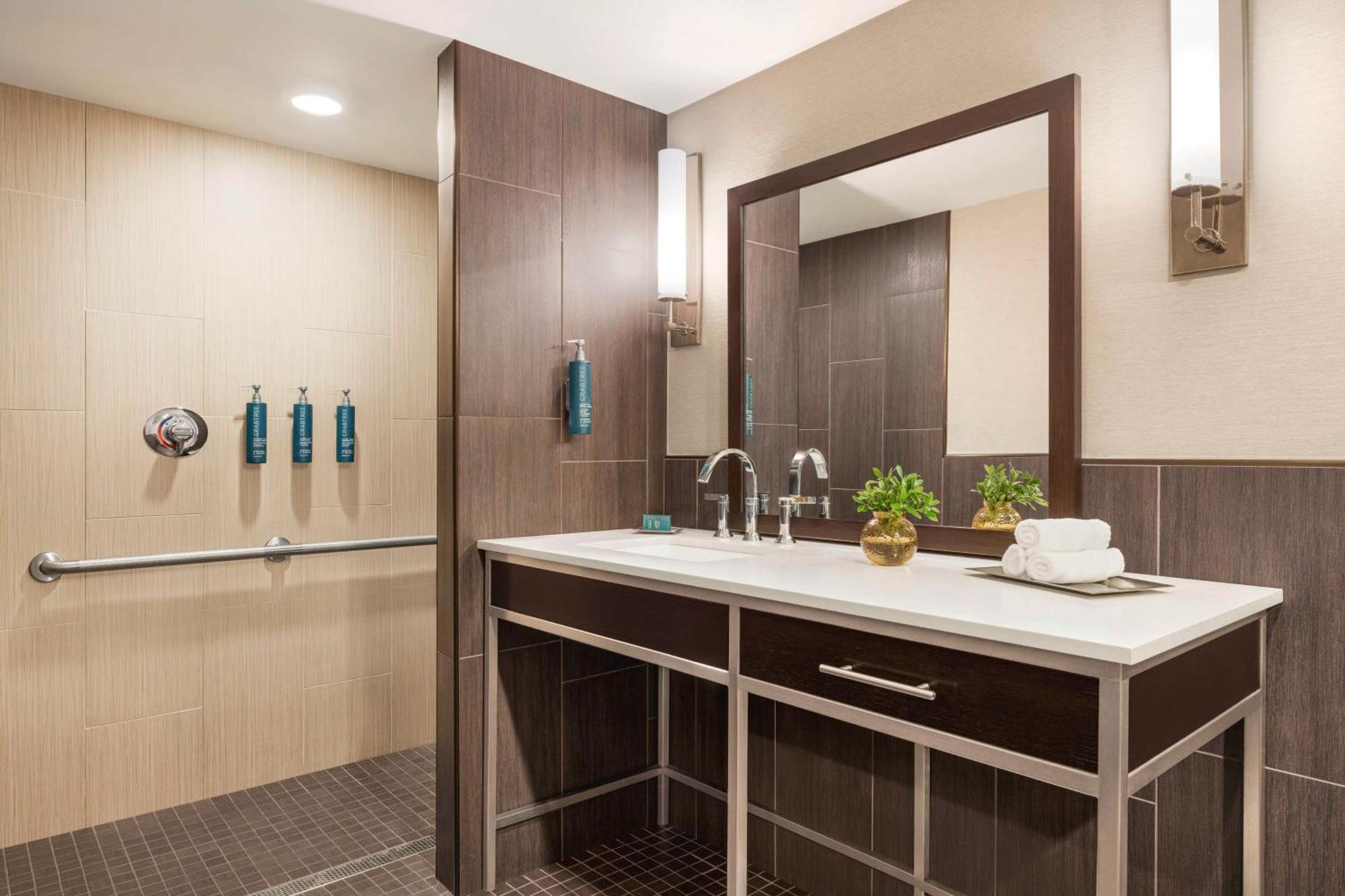 Hilton Philadelphia City Avenue Dış mekan fotoğraf